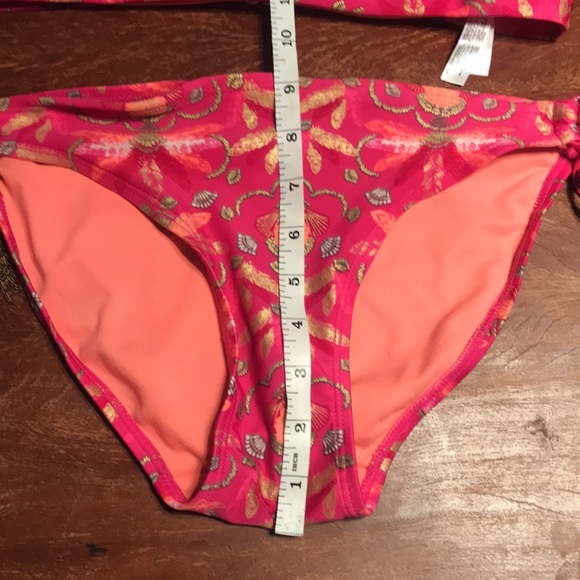 La Vie En Rose Two Piece - Picture 16 of 17